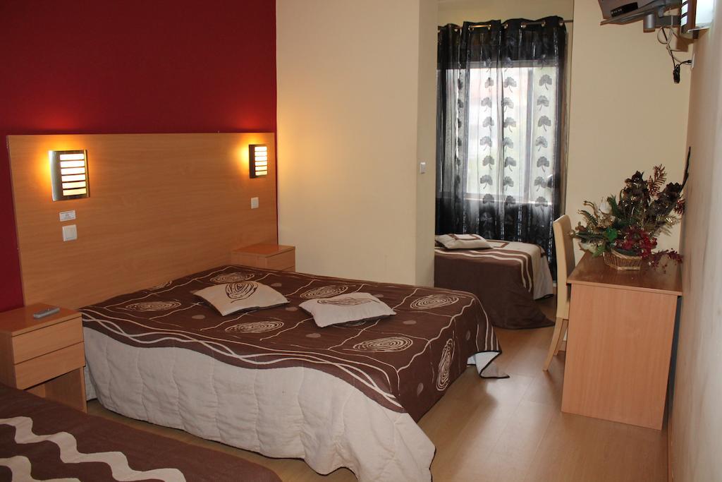 Guest House Estrela Porto Room photo
