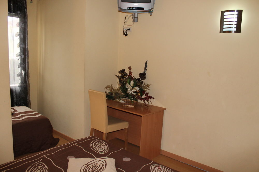 Guest House Estrela Porto Exterior photo